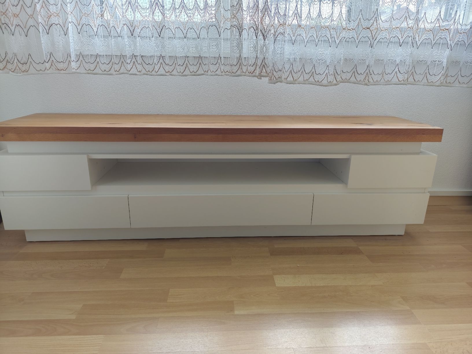 Mobili TV: TV Board – Usato da Amriswil venduto da ram_mpf5