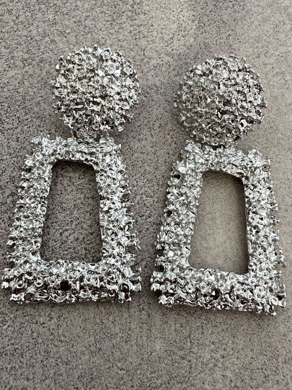 Ohrringe & -stecker: Statement Ohrringe silber - auffälliger Schmuck – Neu (gemäss Beschreibung) aus Dietikon von vithya88