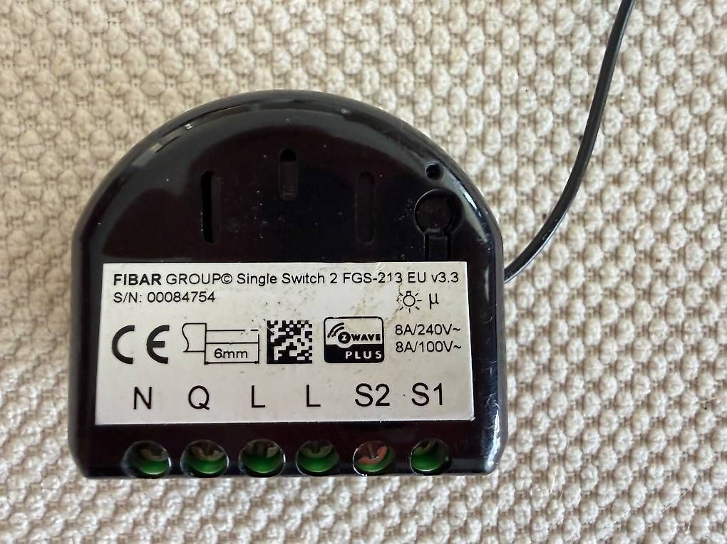 Elektronikbauteile: Domotique - Fibaro - Plusieurs modules - 10CHF / Pièce  – Gebraucht aus Attalens von lpf_pxg6 3