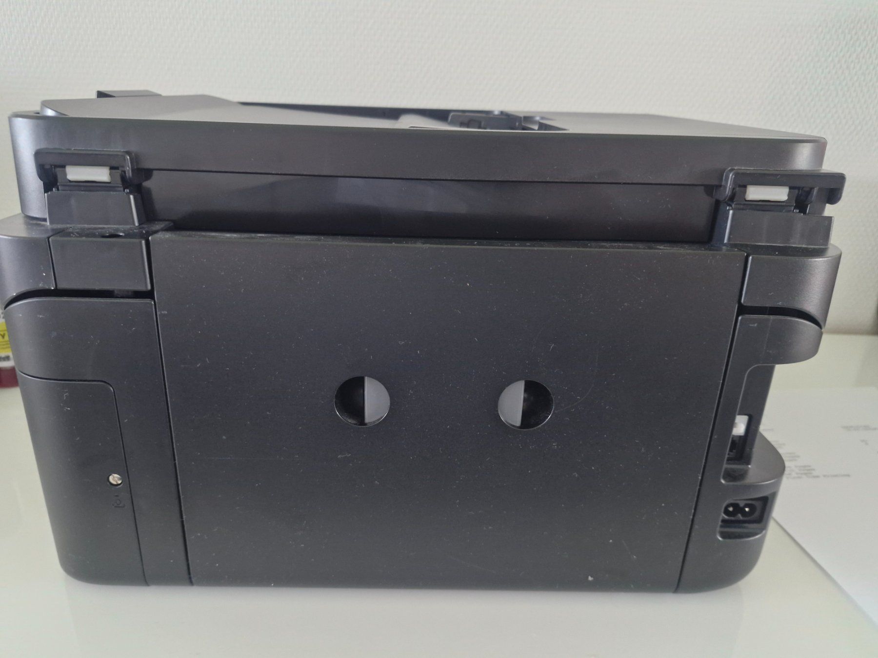 Epson Stampanti: Epson ET-4750 EcoTank Multifunktionsgerät  mit Ersatz Tinte – Usato da Zürich venduto da Nova2001 5