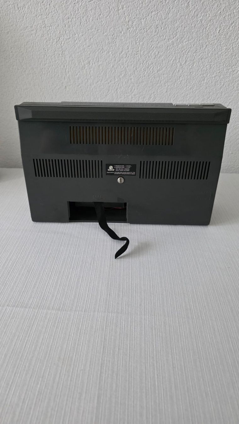 Panasonic Radio: Panasonic Mustang Transistorradio – Difettoso da Zürich venduto da Lemon007 2