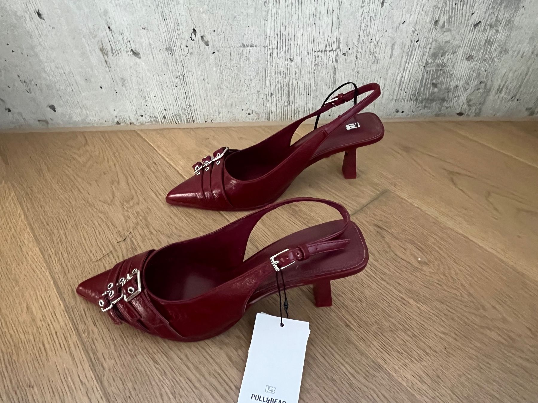 Pull&Bear Damenschuhe: Absatzschuhe/Pumps bordeauxrot, neu – Neu (gemäss Beschreibung) aus Bottmingen von sto_vzt2 1