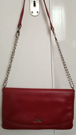 picard Handtasche rot mit Kettenriemen gebraucht