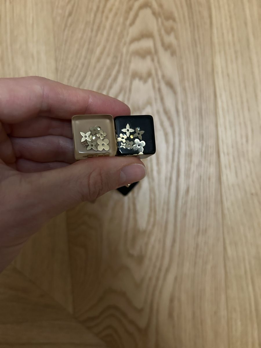 Louis Vuitton Accessori per capelli: Louis Vuitton Haargummis – Usato da Arlesheim venduto da FabiKl 1