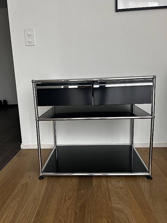 Cassettiere: USM Sideboard mit Schubladen - schwarz – Usato da Kloten venduto da Jones14 1
