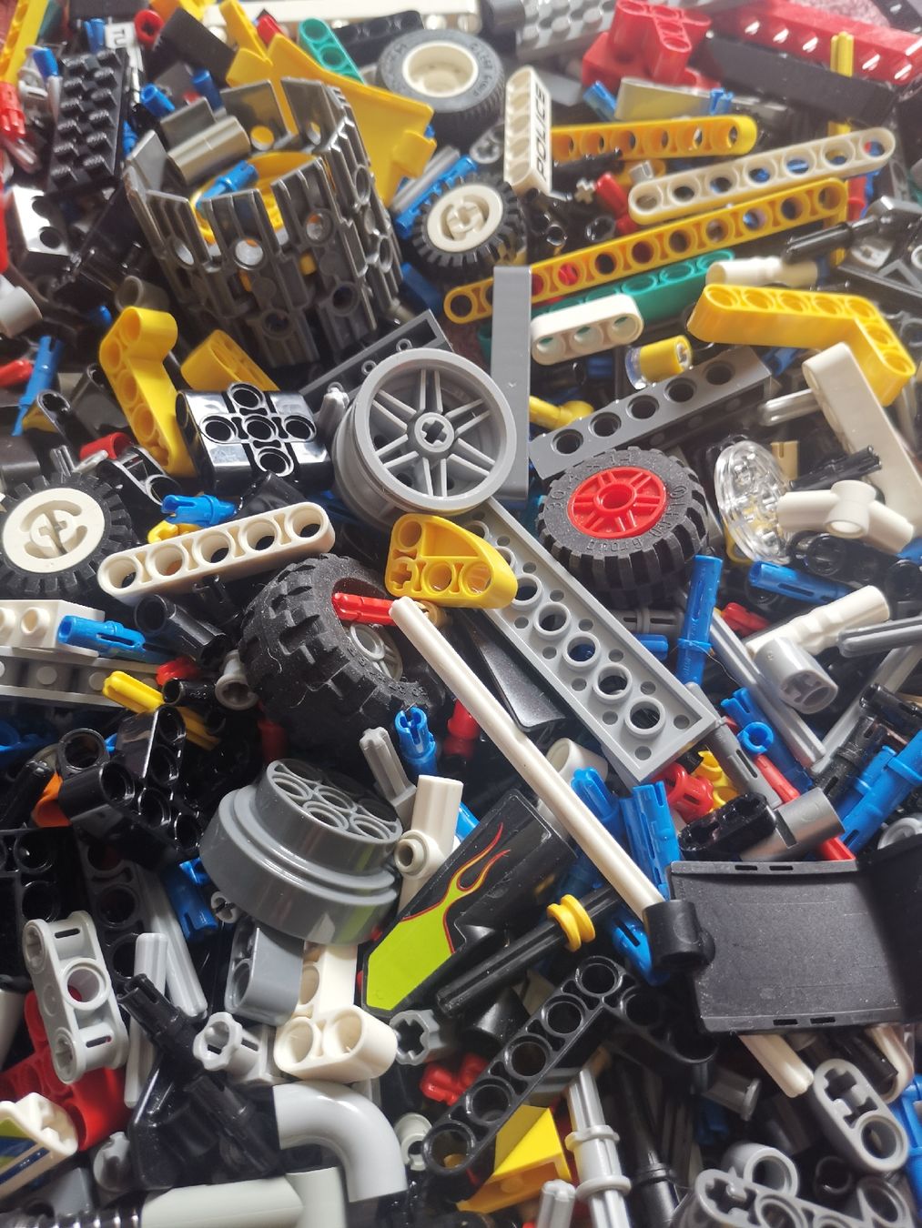 Lego Giocattoli: Lego Technik Teile Mix ca 2,7 Kilo – Usato da Effretikon venduto da Superkarin7 7