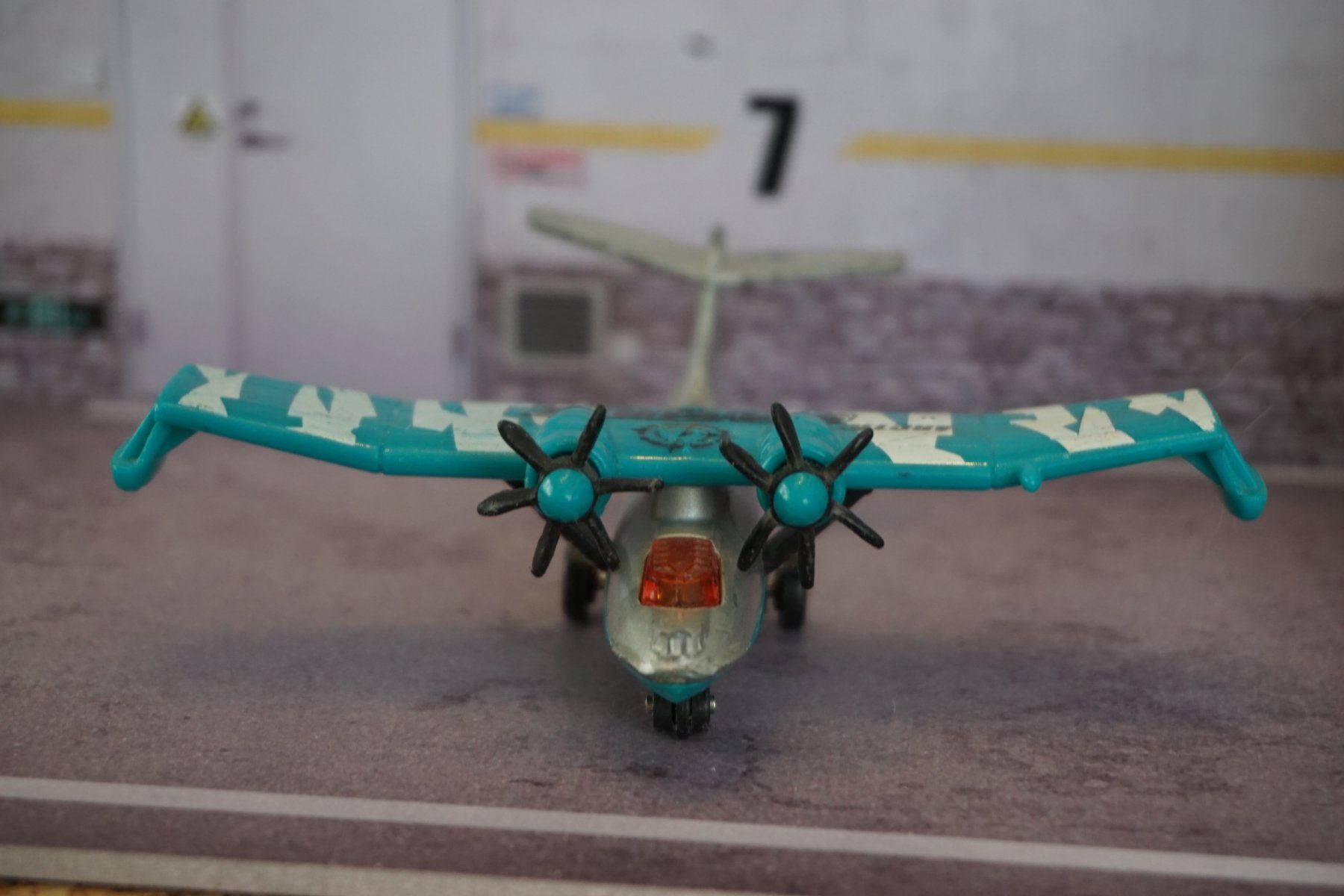 Matchbox Modellini d'auto: Matchbox Hydro Prop Flugzeug 9cm COOL !!!!!!!! – Usato da Reiden venduto da Doppeldecker69 3