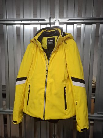 CMP Winterjacke und Hosen Damen in Grösse S.
