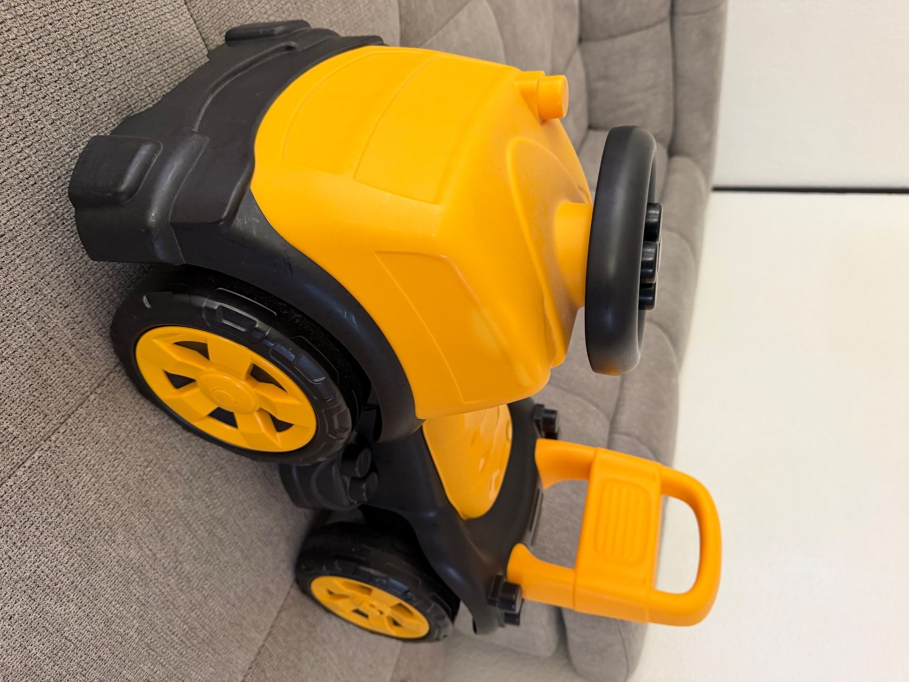 Veicoli per bambini: Bobby car Kinder – Usato da Holziken venduto da GabrielaSolla 1