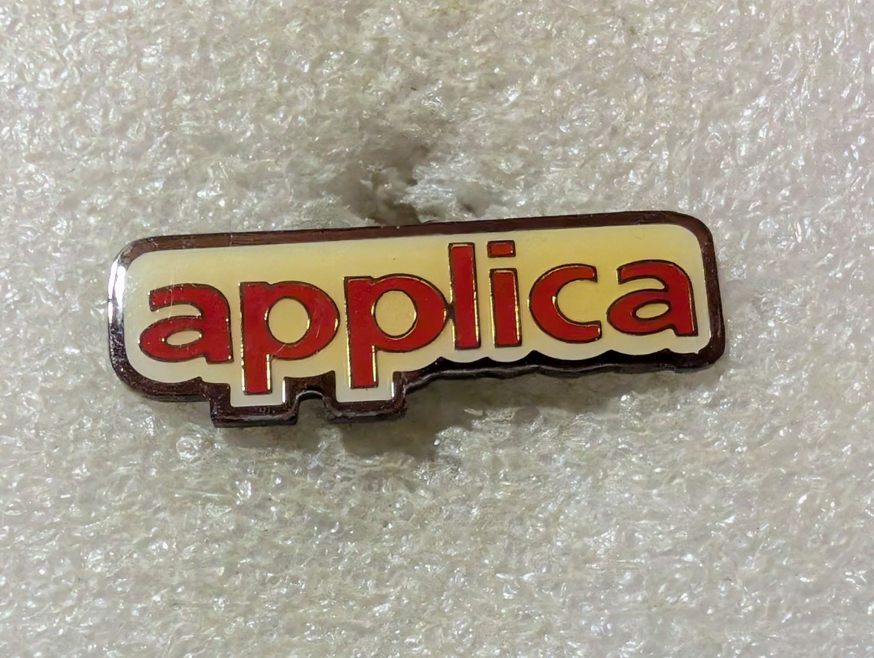 Placchette & Badge: Ansteckpin 178: applica – Usato da Oppligen venduto da Pin-Fall-Shop