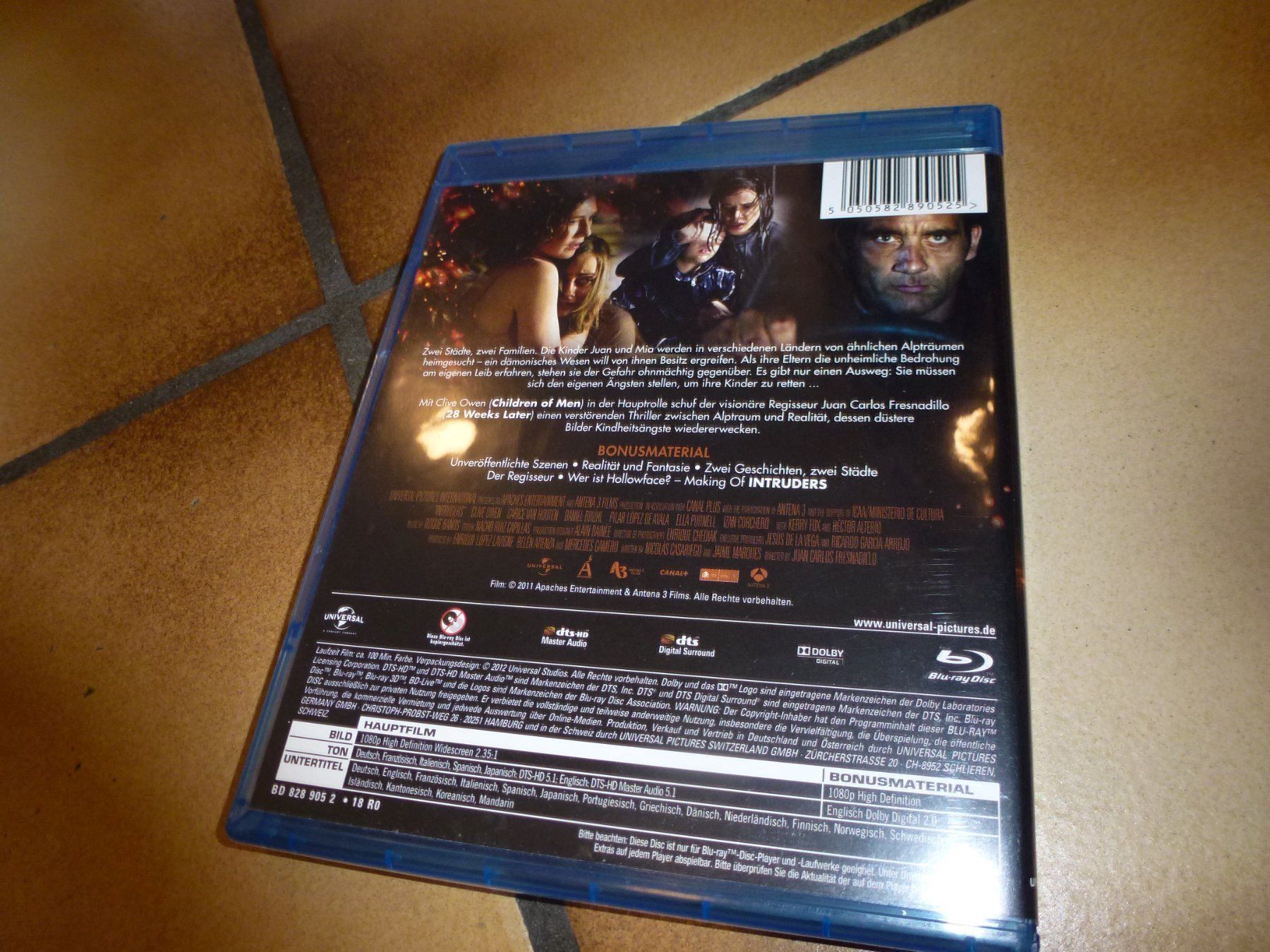 Tutti i DVDs: Intruders BLU-RAY – Usato da Olten venduto da Disc-Verkauf 2