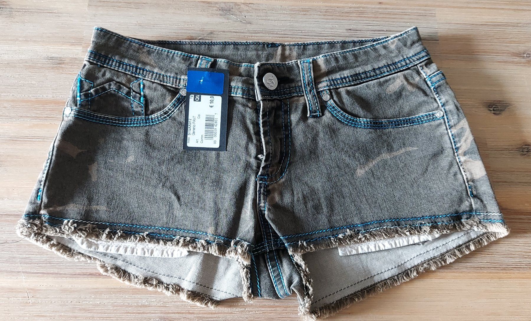 Jeans: Neue Camouflage Jeans Shorts Gr. 26 – Nuovo e nell'imballaggio originale da Basel venduto da Mazzo84
