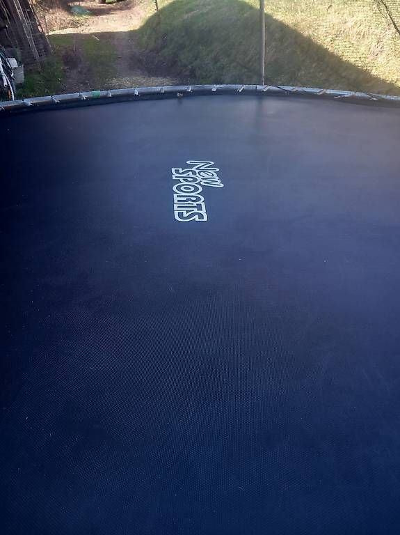 Trampolini: Trampolin 3m Durchmesser – Usato da Heiligenschwendi venduto da Simba099 1