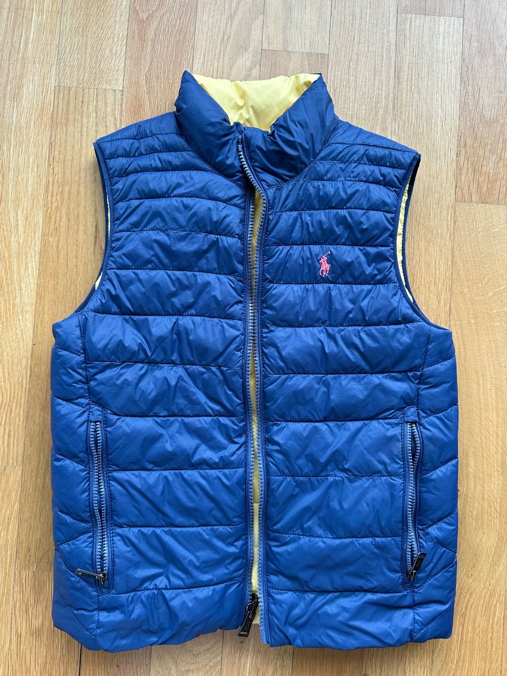Ralph Lauren Gilet & Giacche: Ralph Lauren Reversible Vest Size 8 S, 140 – Nuovo (secondo la descrizione) da Montagnola venduto da eva_gm6j