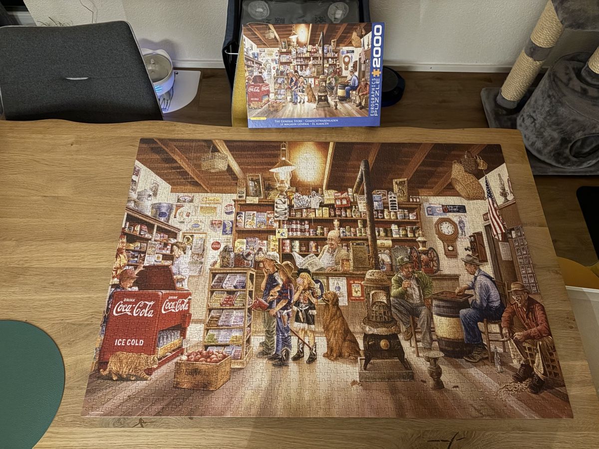 Puzzles: Puzzle Laden Eurographics 2000 Teile – Gebraucht aus Laupersdorf von eliza23