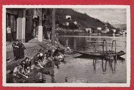 LAVANDAI AL LAGO