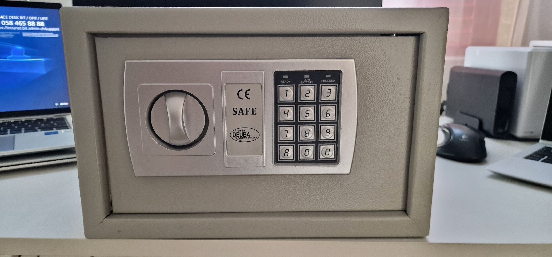 Coffre-fort: Safe 30 x 20 x 20 cm – D'occasion à Zollikofen par tiga257 1
