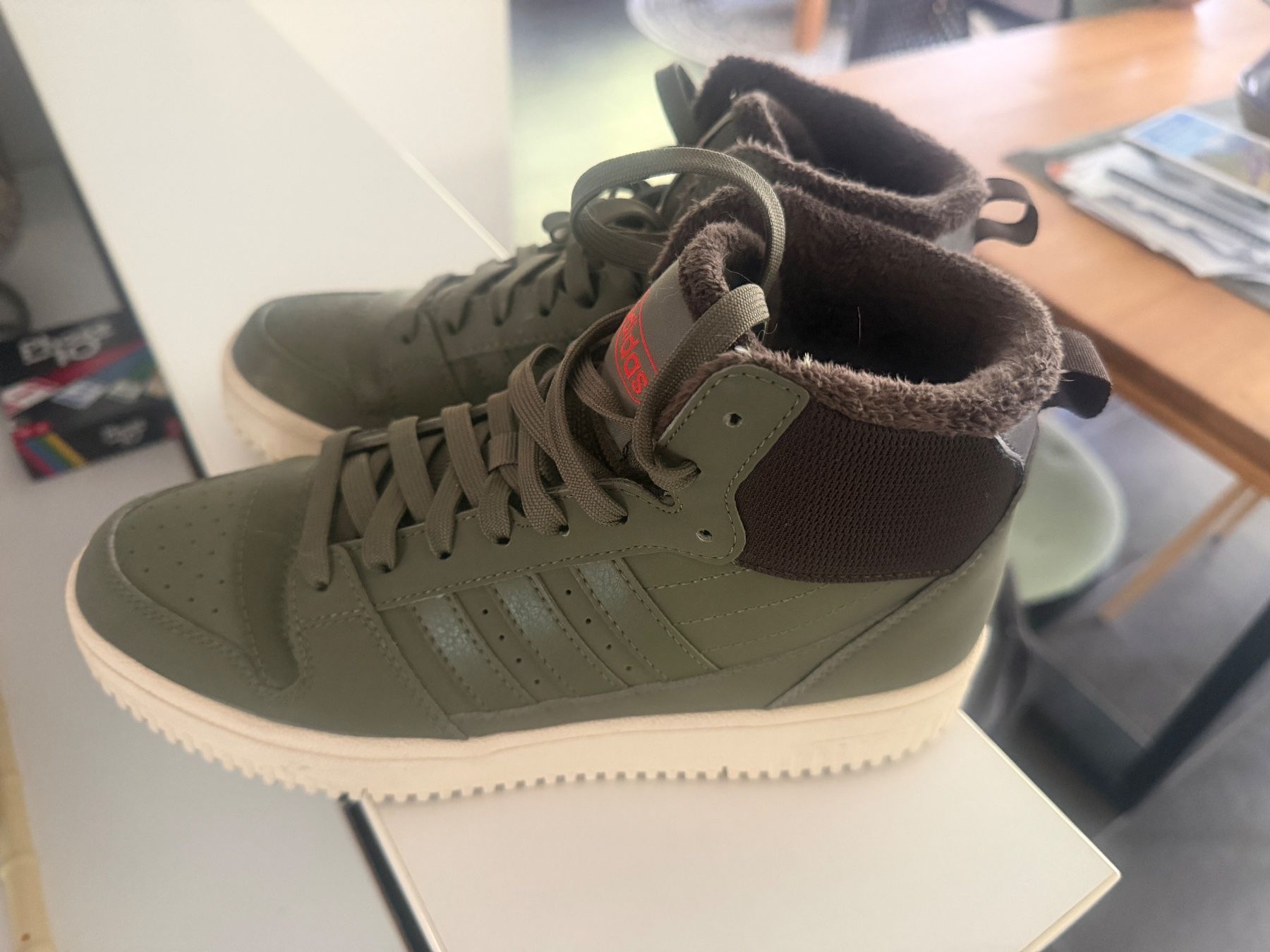 Adidas Schuhe für Jungen: Tolle Herbst-/Winterschuhe – Gebraucht aus Ormalingen von Orchidee1011
