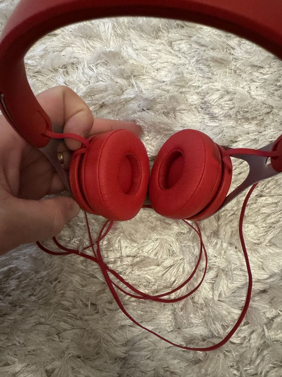 Beats Kopfhörer: Originale Beats  Kopfhörer - Rot - Top Zustand! – Neu (gemäss Beschreibung) aus Boniswil von Lisu97p 2