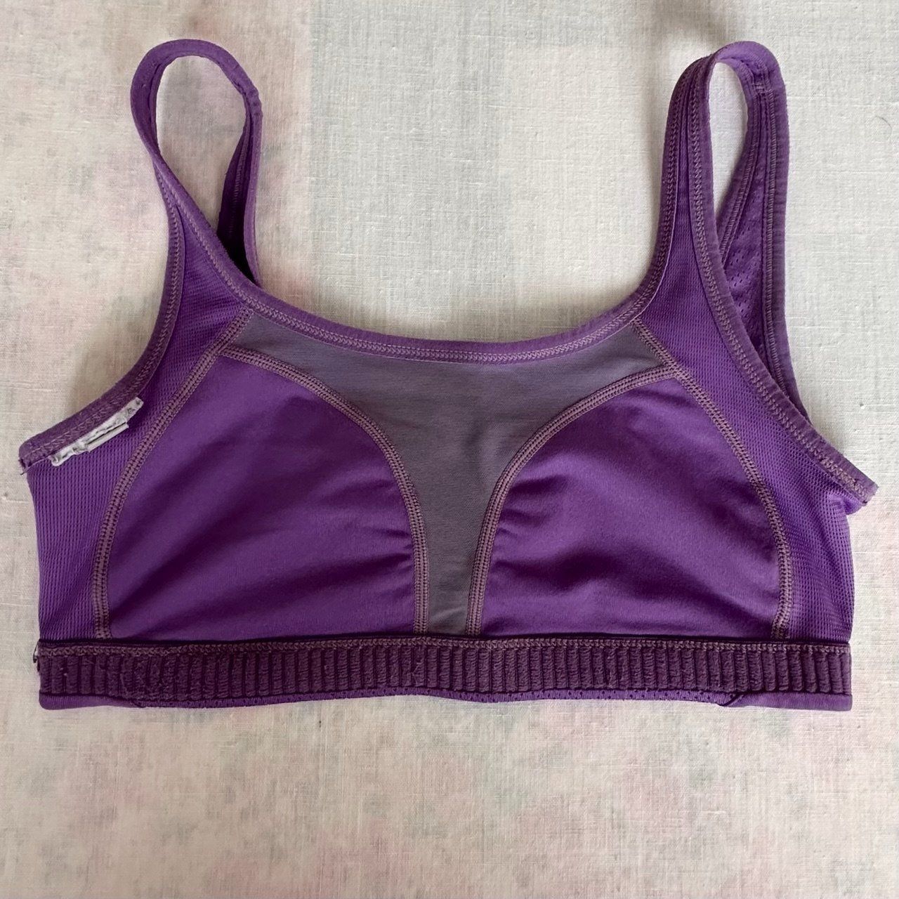 Under Armour Sonstige Unterwäsche: Sport-BH Gr.S – Gebraucht aus Dietikon von Ur-ga64 2