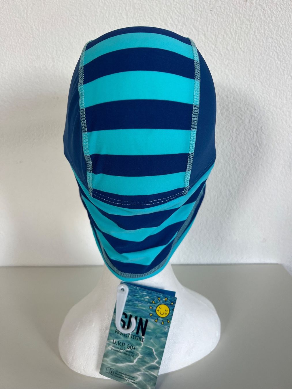 Migros Altro abbigliamento per bambino: UV 50+ Sonnenhut 98-122 – Nuovo e nell'imballaggio originale da Lengnau BE venduto da Rubin27 2