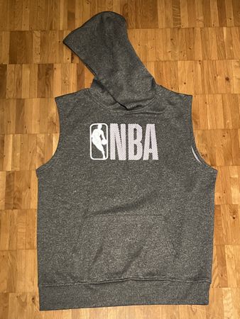 NBA – Grey hoodie, size S – SHIPPING INCLUDED!