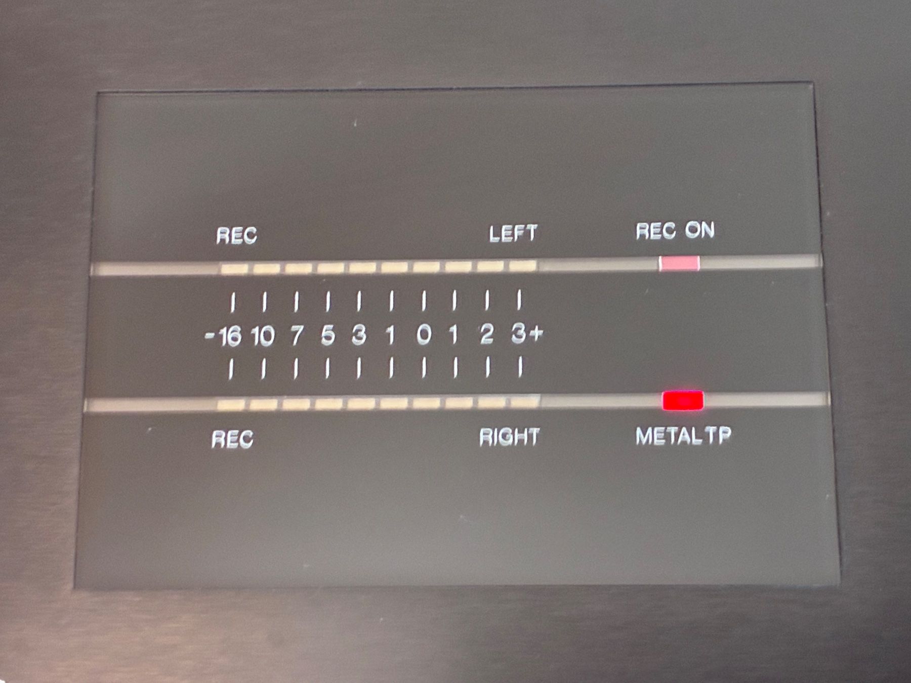 Bang & Olufsen Registratori: Defective B&O Beocord 1700 . – Difettoso da Zürich venduto da HiFiAtelier 3