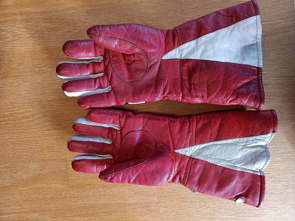 Lotti di vestiti: Töffkleider – Usato da Huttwil venduto da Nidi96 2
