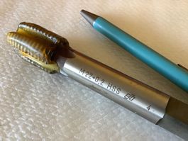 M22 +0.2 Gewindebohrer mit 0.2mm Übermass, Neu von ESO Swiss