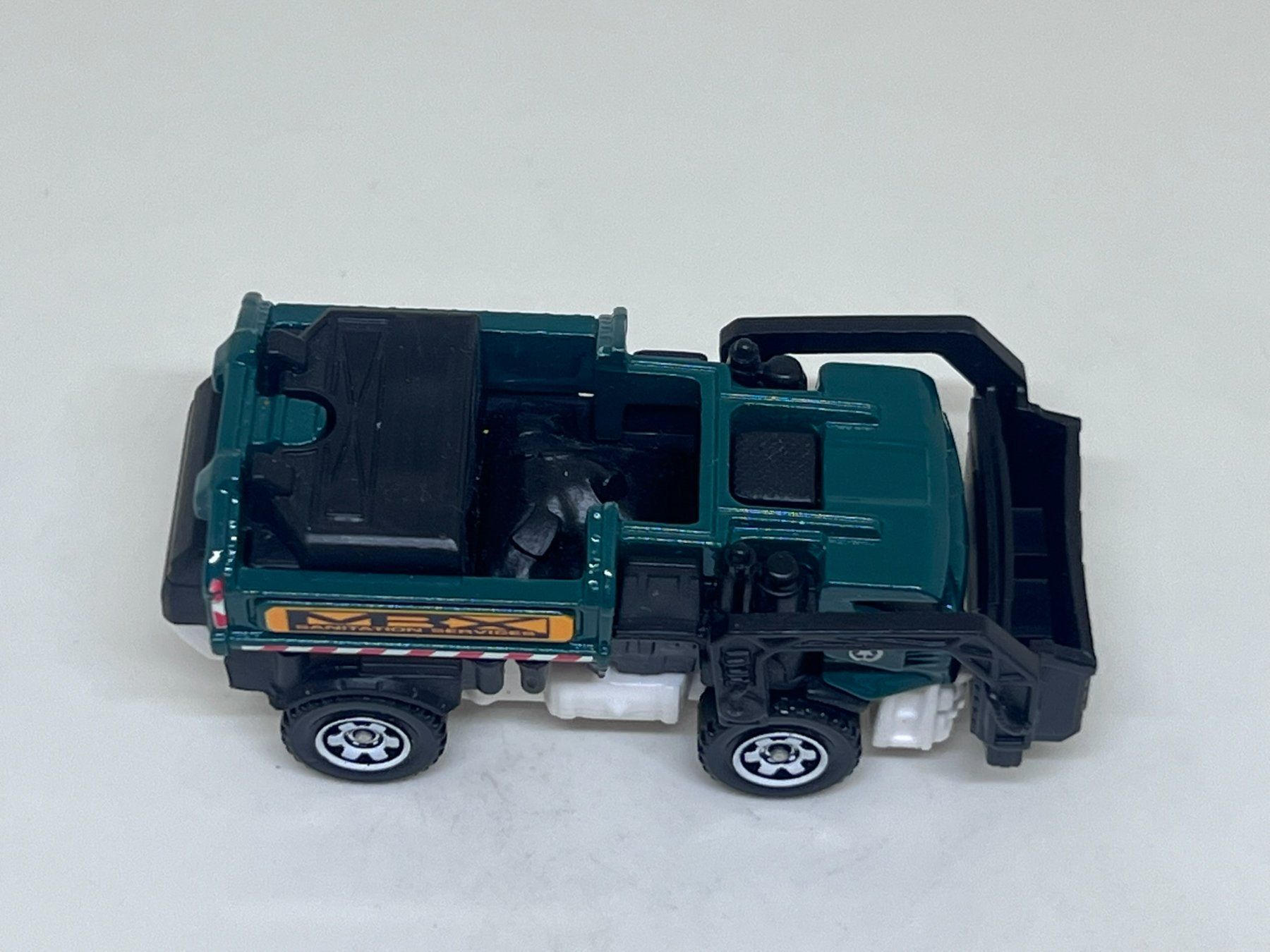 Matchbox Modellini d'auto: Matchbox Garbage Gulper #466 – Usato da Wildegg venduto da LaaBoutique 1