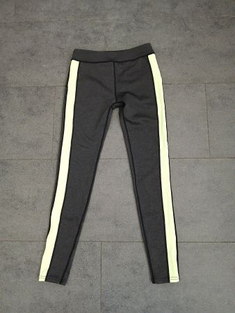 Gr. S Sport Leggins  *even&odd*