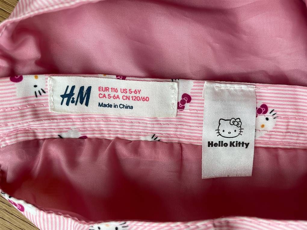Robes et jupes: Kleid Gr. 116 Hello Kitty rosa – D'occasion à Rubigen par lia_dwd7 3
