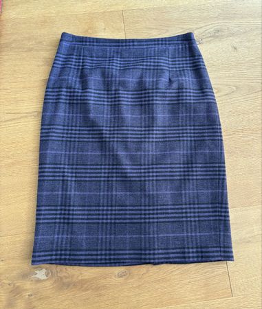 Jigsaw Wool Blend Check Skirt (Grösse 38)