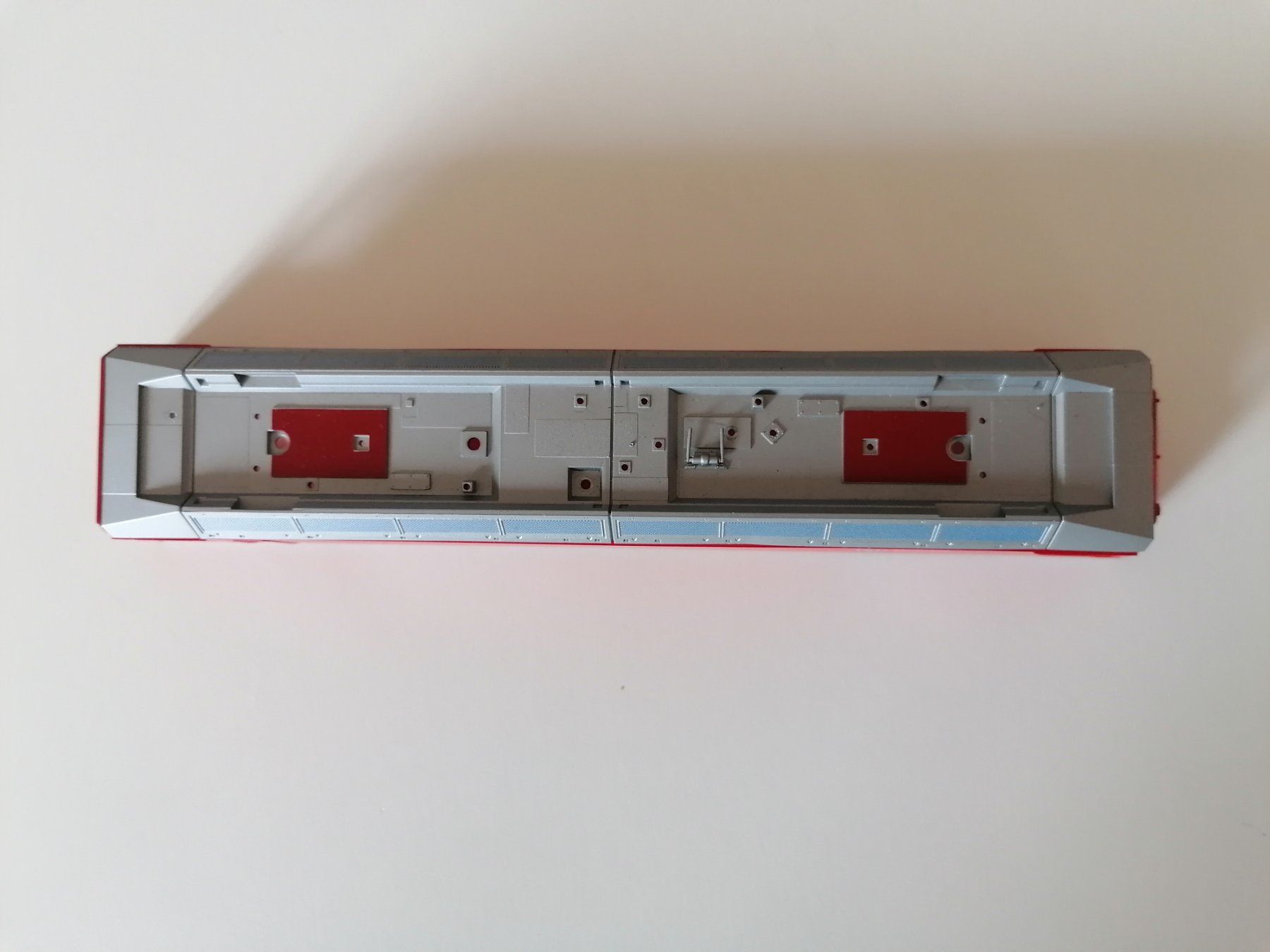 Bemo Modellini di ferrovie: Gehäuse Bemo RhB Ge 4/4 III 641 Maienfeld – Usato da Viganello venduto da Calanda747 5