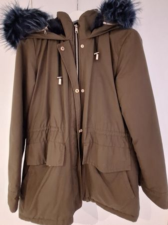 Damen Parka Zara Olivgrün mit Kunstfell Grösse S
