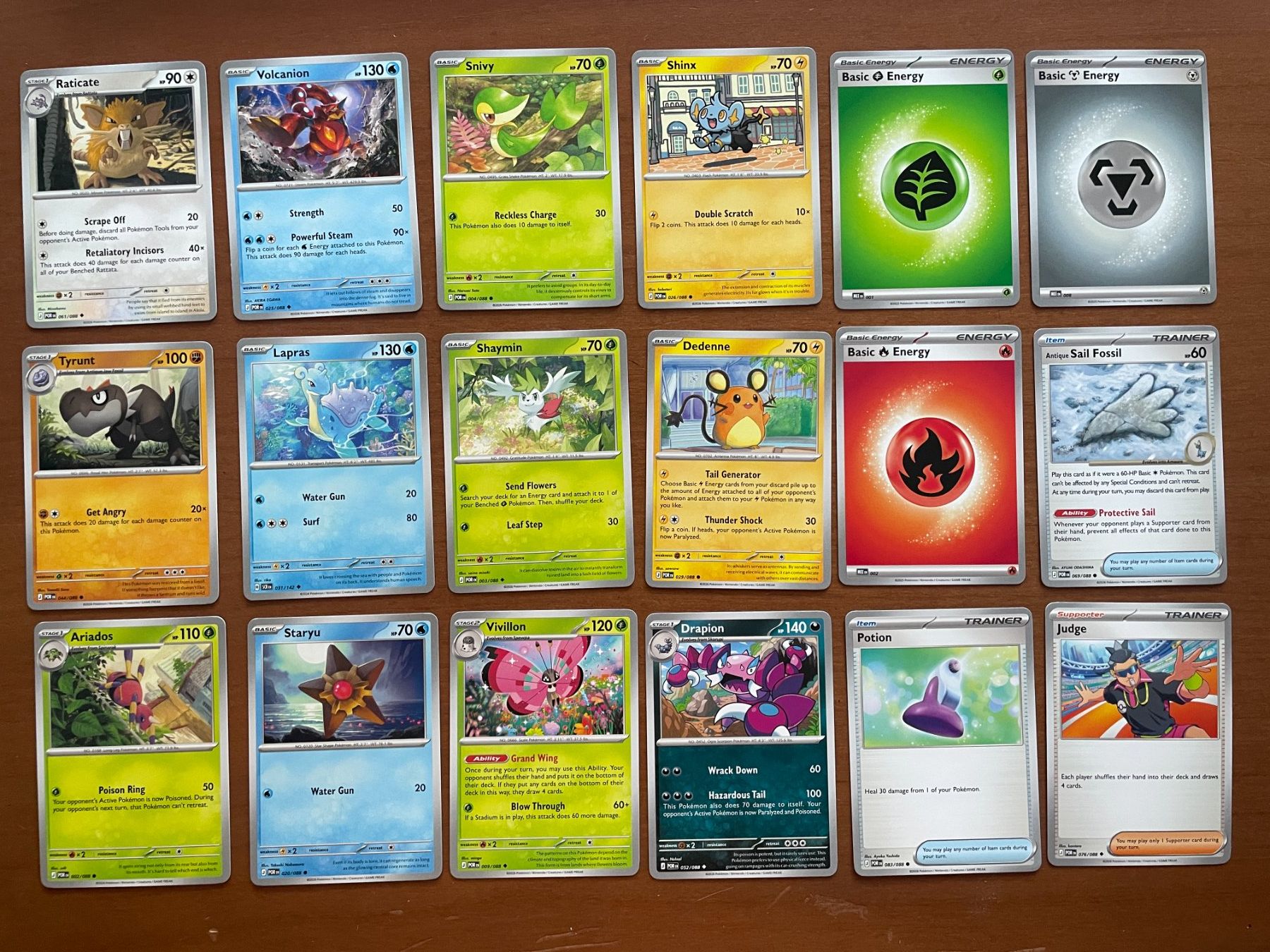 Pokémon Sammelbilder & Trading cards: Pokemon Karten Set (Versand gratis) – Neu (gemäss Beschreibung) aus Chur von Angerson