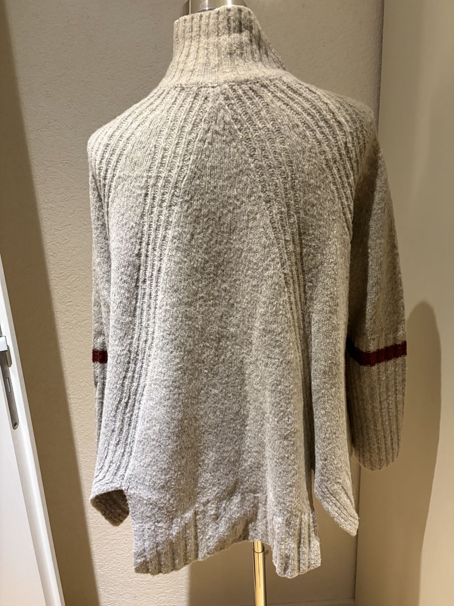 Luisa Cerano Pullover & Sweatshirts: Luisa Cerano sweater – Gebraucht aus Münchenstein von ArleneLM 2