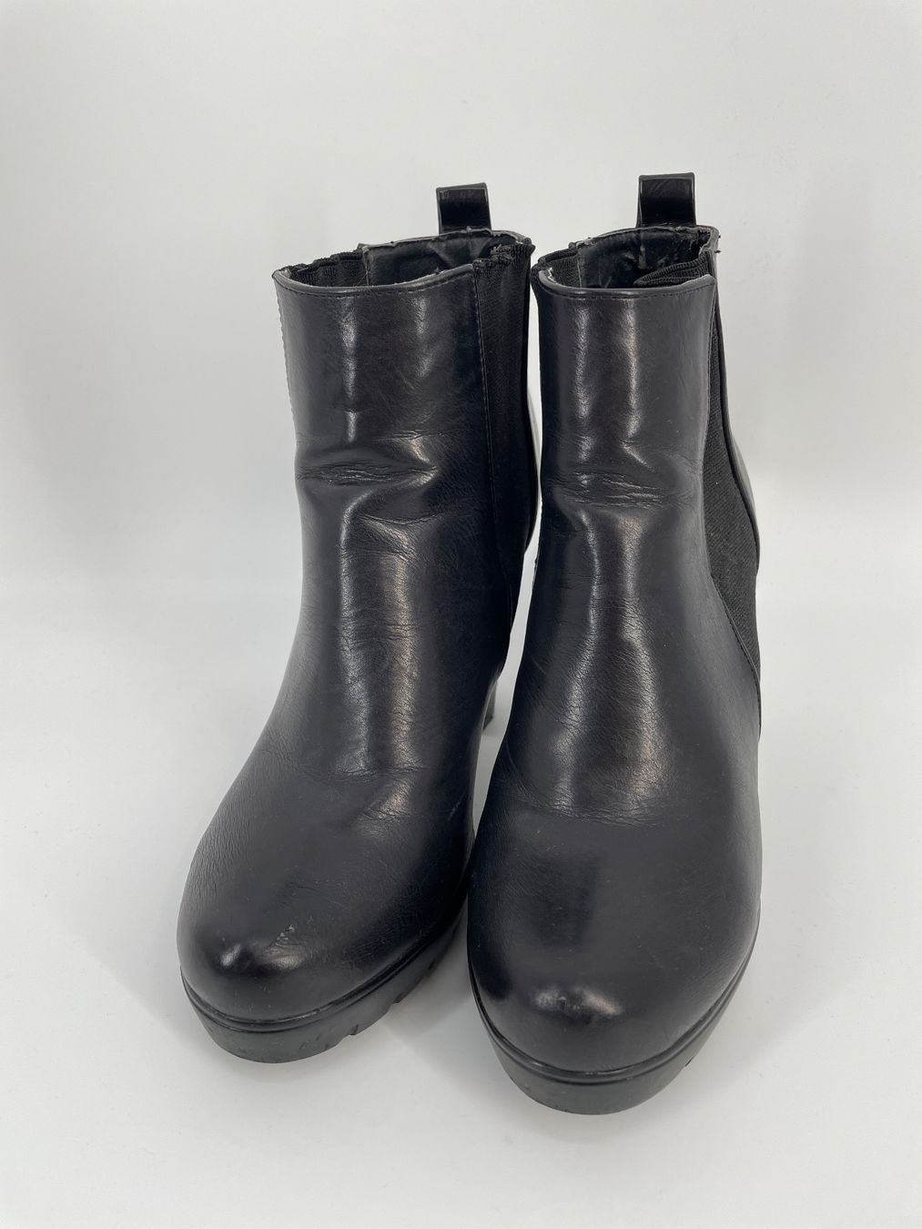 Damenschuhe: Stiefeletten Gr. 39 MISS88 – Gebraucht aus Auenstein von moin. 1