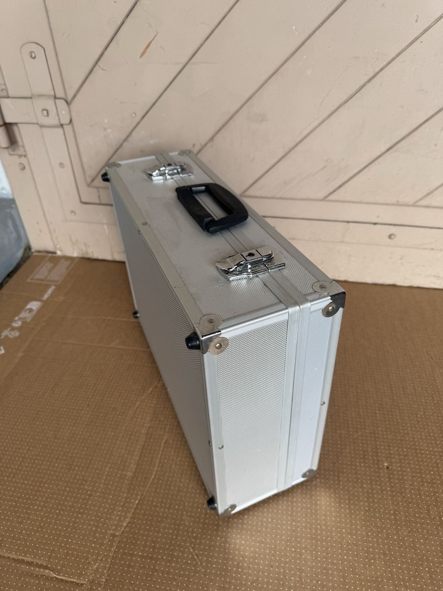 Valises de voyage: Alu Koffer – D'occasion à Belp par ch1999 9