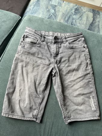 Jeansshorts grau Grösse 164 guter Zustand