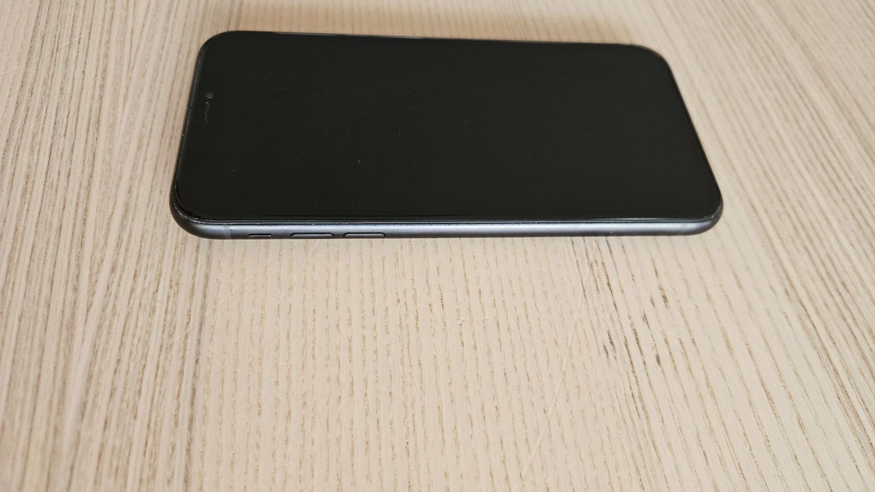 Apple Telefoni cellulari / Smartphones: iPhone XR 64 GB Batterie 82% – Usato da Cormondrèche venduto da ohawa 6