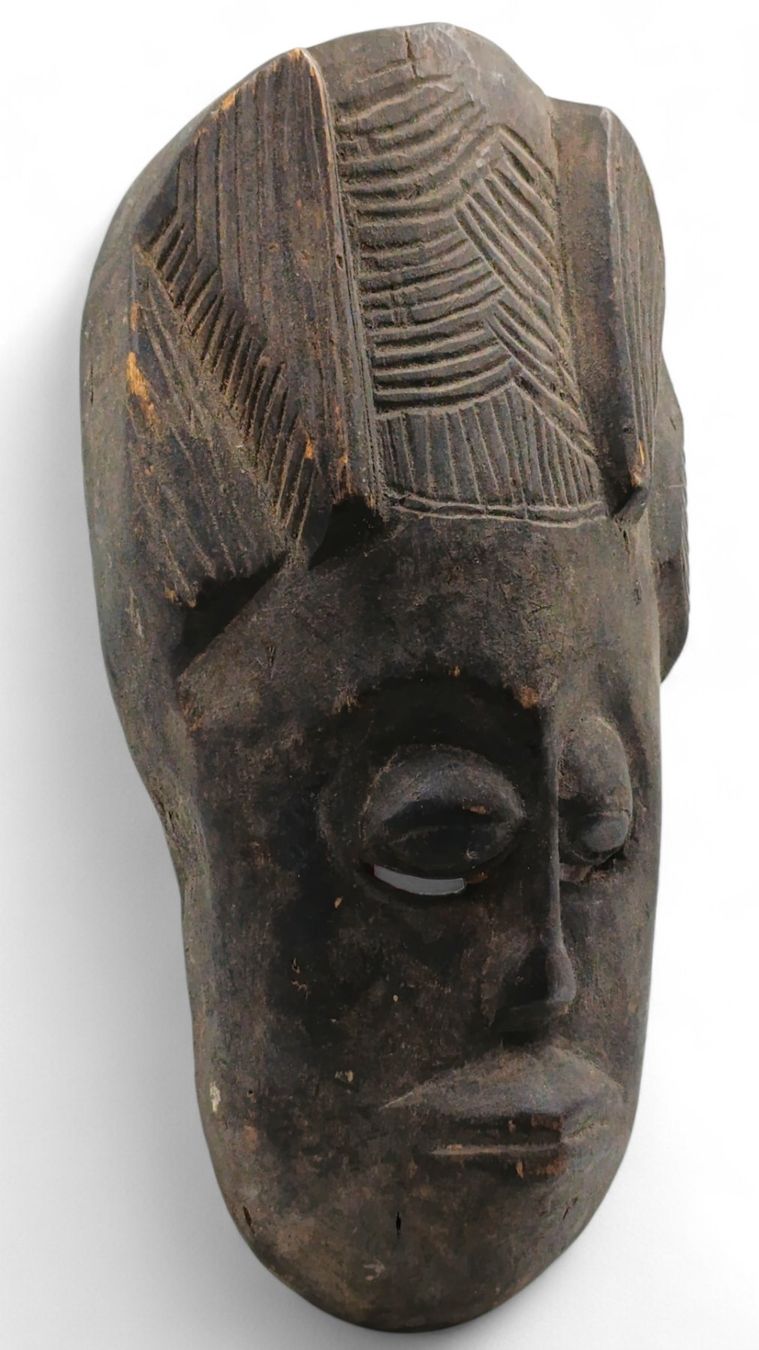 Arte internazionale: Antike afrikanische Maske – Usato da Hochfelden venduto da Relict 2