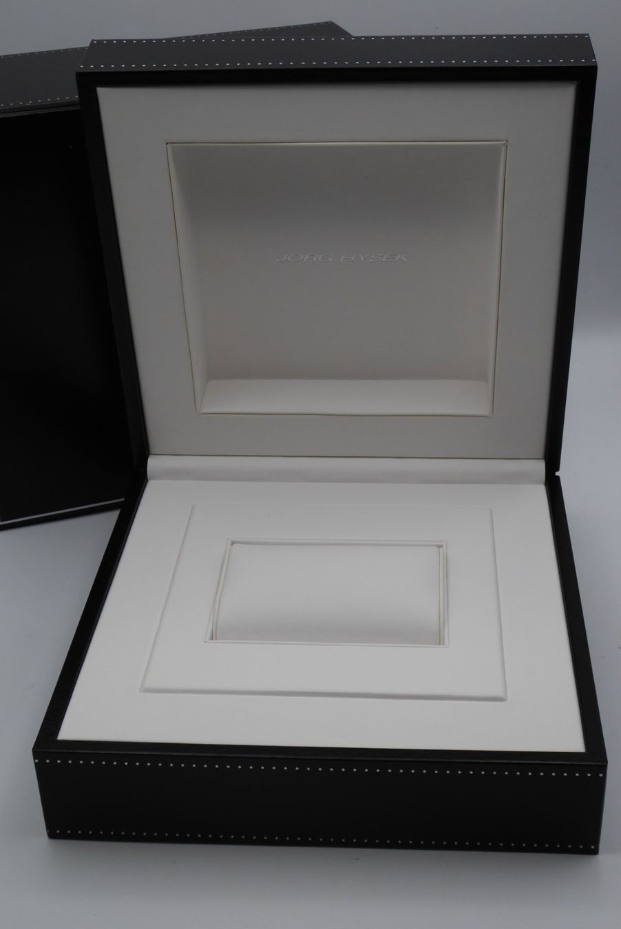 Scatole porta orologi: Jorg Hysek Box for Watch – Nuovo (secondo la descrizione) da Geneve venduto da adr_xk6n 5