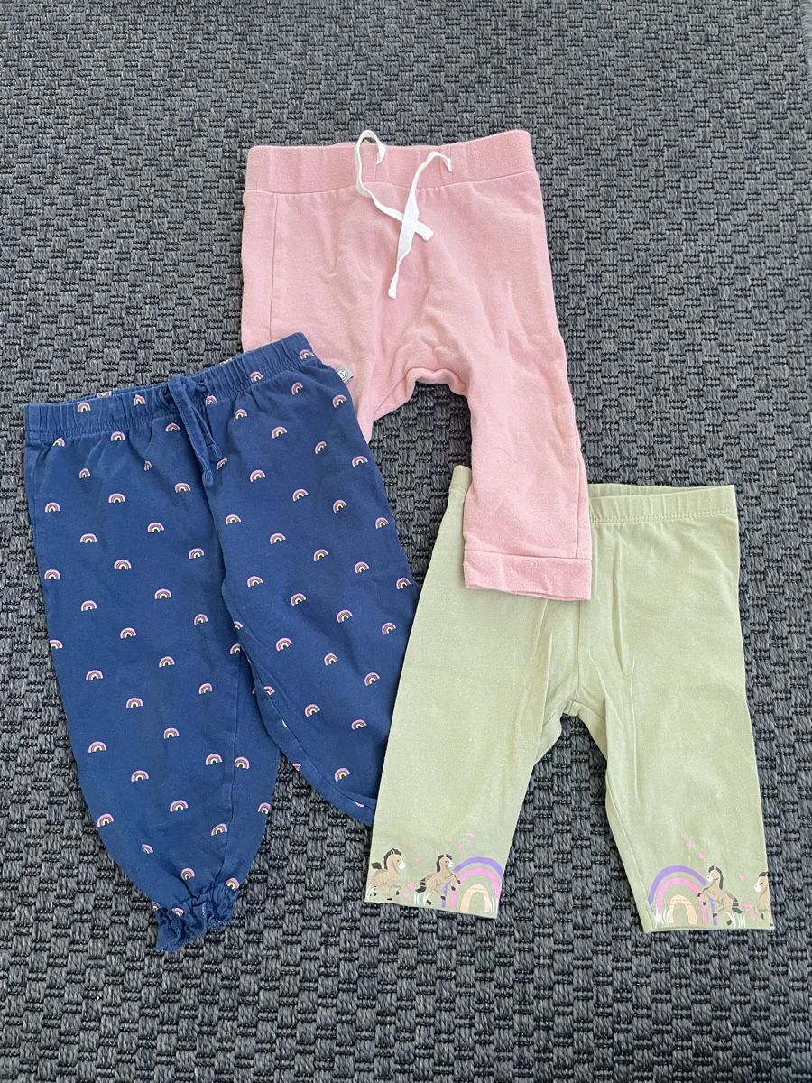 Lotti & Set di vestiti: 3 Hosen, Gr. 80 – Usato da Weiningen ZH venduto da wunderkaro