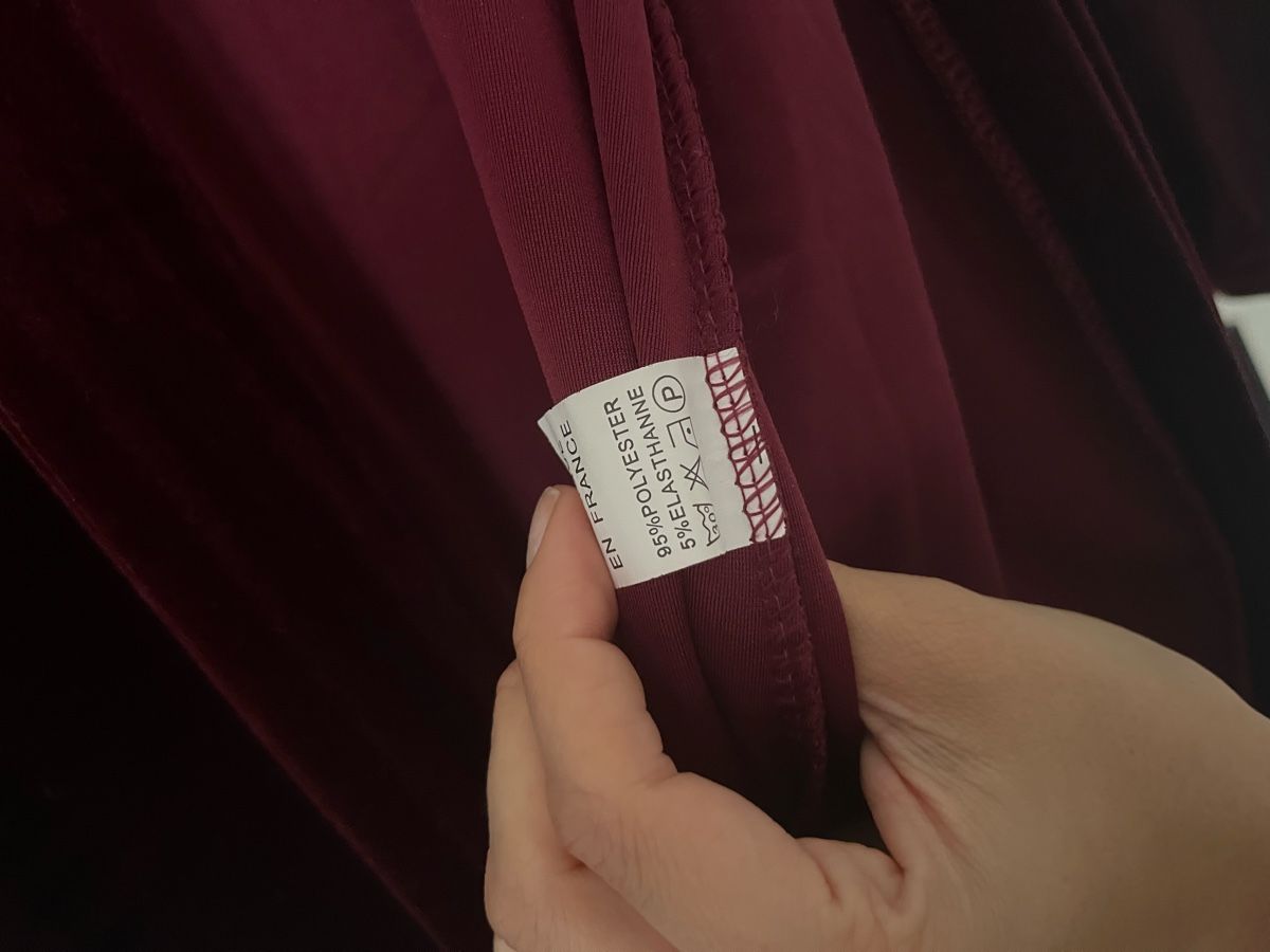 Kimono: Kaftan aus granatrotem Samt – Nuovo (secondo la descrizione) da Zürich venduto da gom_5p7n 5
