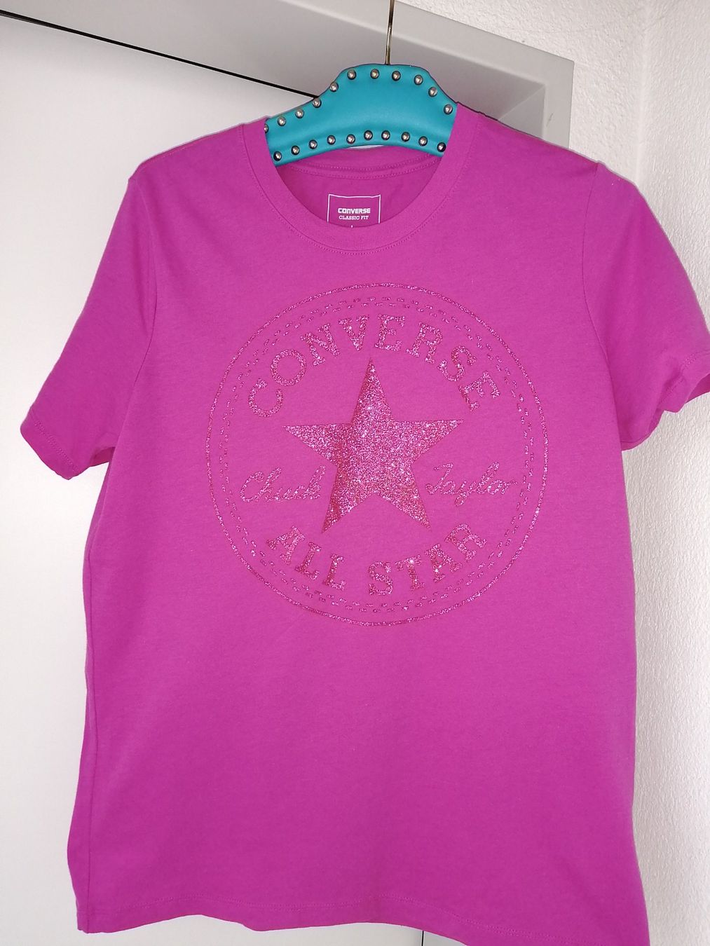 Converse T-shirts: T-Shirt Converse – D'occasion à Buchrain par nat_pl5p