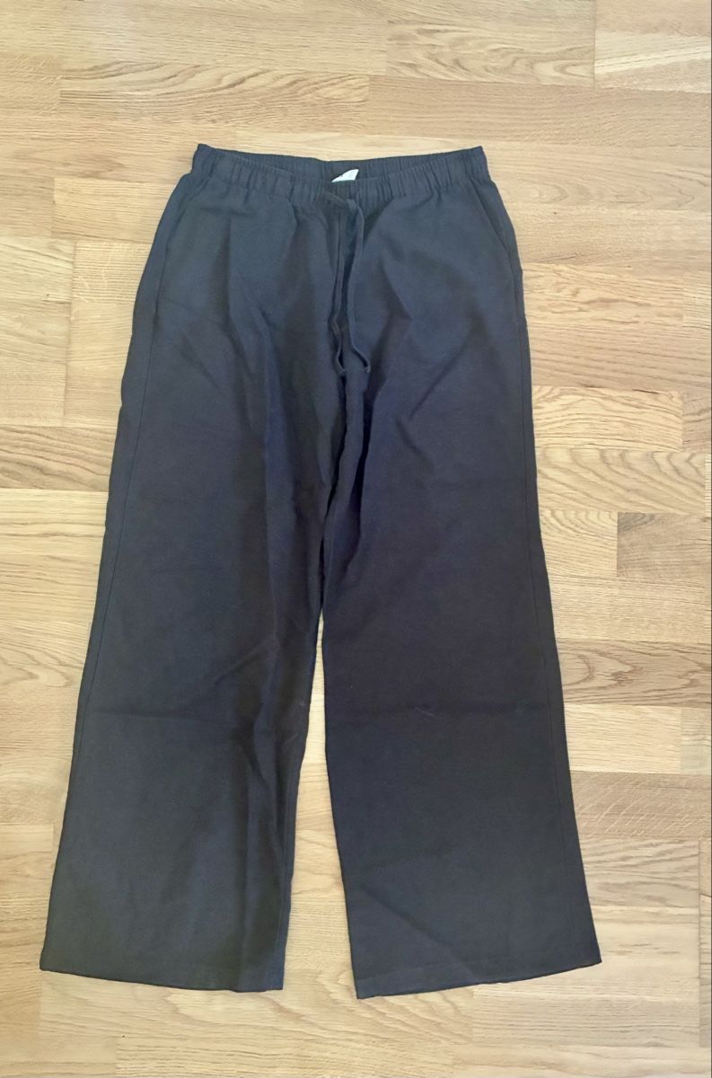 Stradivarius Pantalons: Stradivarius Hose – Neuf (Voir description) à Zollikon par vivienneberger
