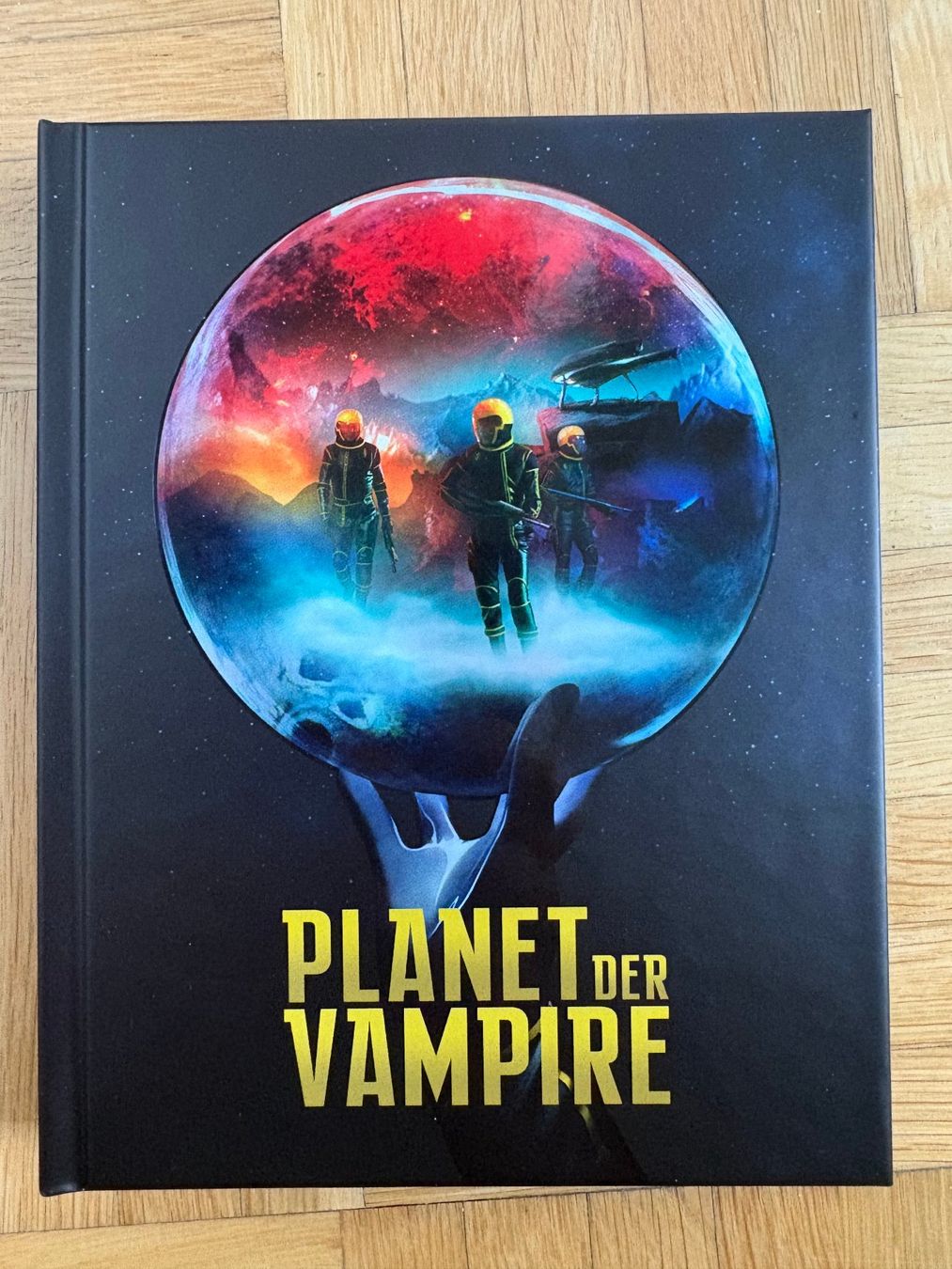 Tutti i DVDs: Planet der Vampire - 3-Disc Mediabook - 4K UHD + 2 Blu-rays – Nuovo (secondo la descrizione) da Zürich venduto da Malcom