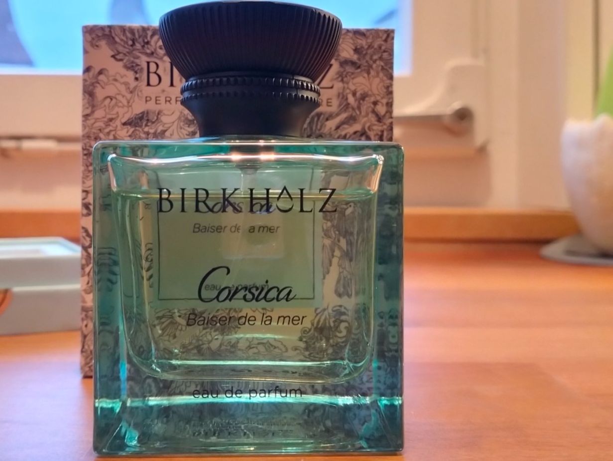 Parfum & Eau de Toilette: Corsica - Baiser de la mer – Gebraucht aus Sempach von Man14Bi 1