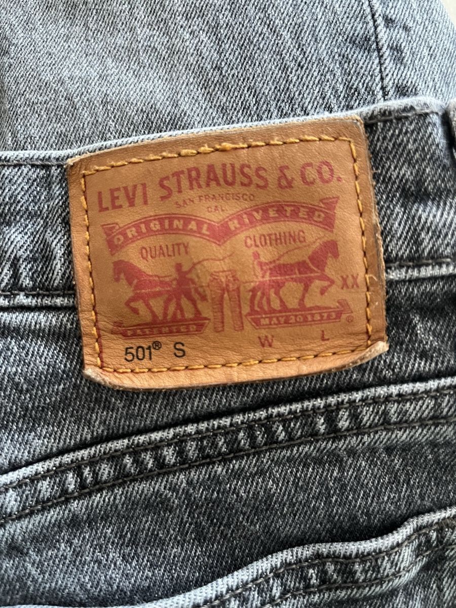 Levi's Jeans: Levi's 501 Jeans, Grösse 25/30 – Usato da Frauenfeld venduto da heyLani 4